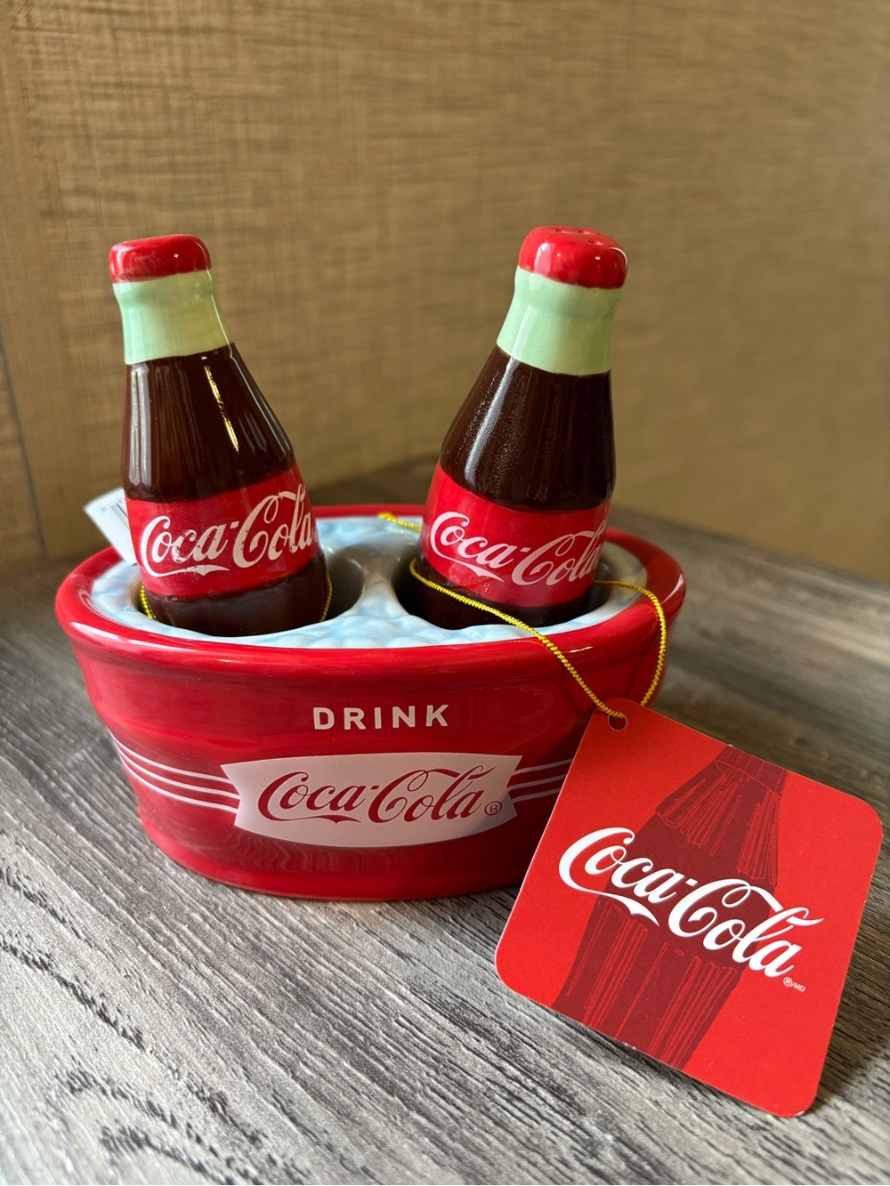 Coca-Cola salt & pepper shakers Item #24803 NEW W/BOX